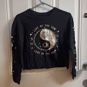 2/$10 Sun & Moon Graphic Crop Long Sleeve Tee - Black XS